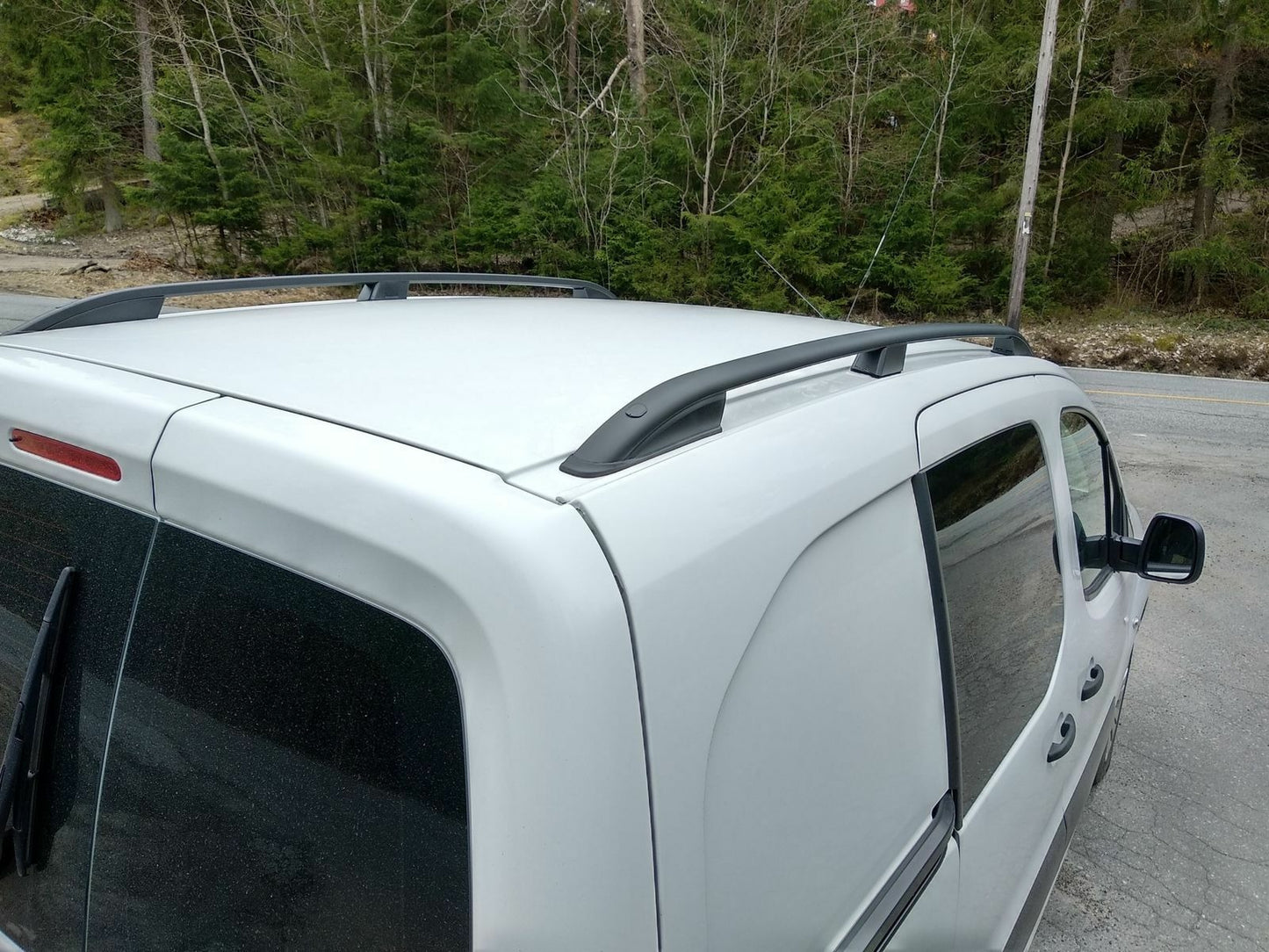 PEUGEOT PARTNER/TEPEE 2008+ MACORRENTI NERI IN ALLUMINIO DESIGN ELEGANTE