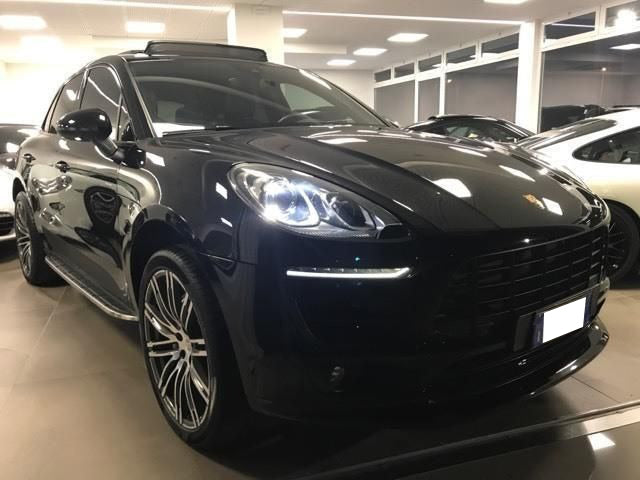 PEDANE LATERALI PORSCHE MACAN 2014+ SOTTOPORTA ANTISCIVOLO TOP QUALITA ALLUMINIO