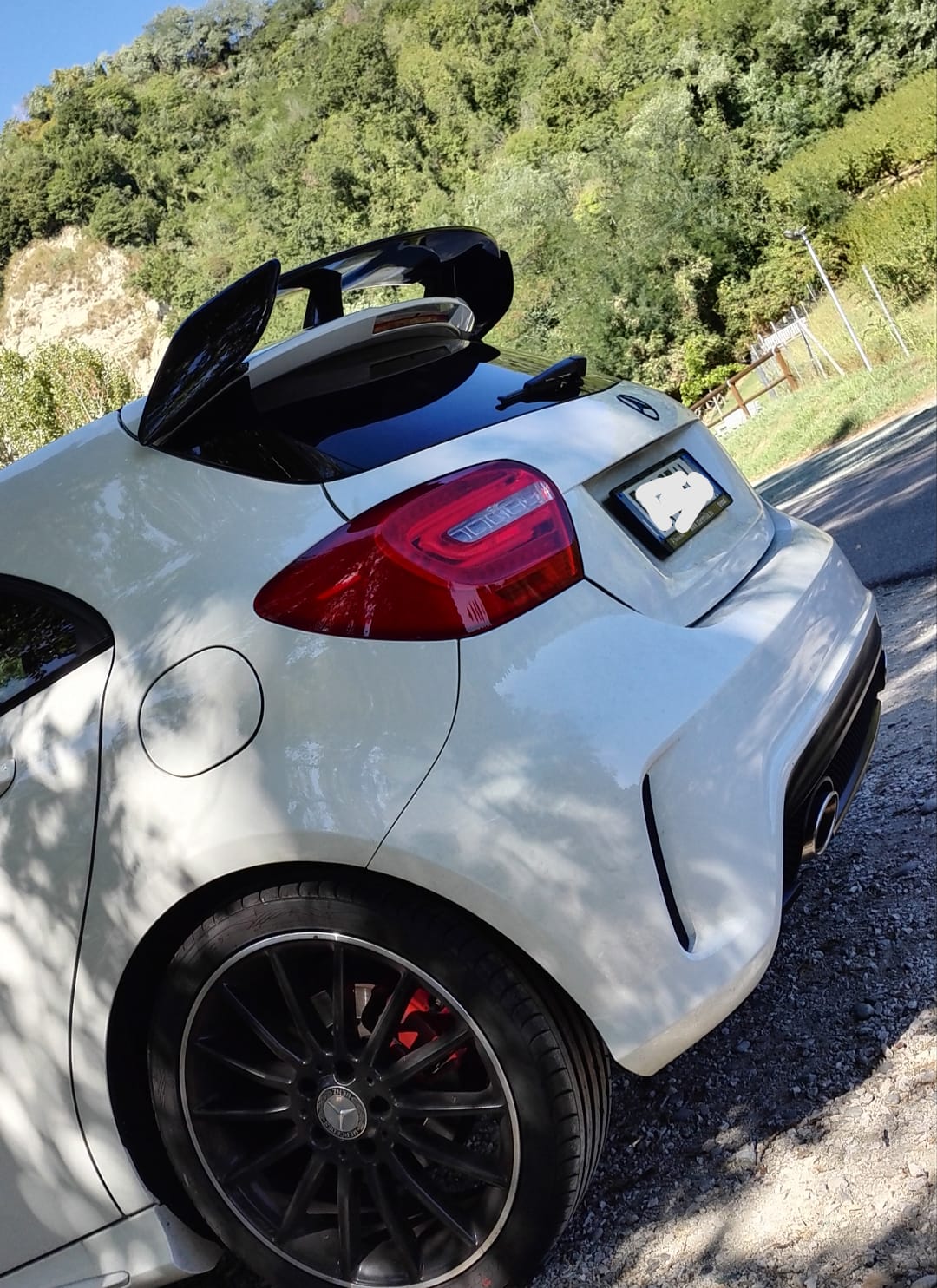 MERCEDES CLASSE A W176 2012+ SPOILER SUL LUNOTTO POSTERIORE LOOK A45 AMG