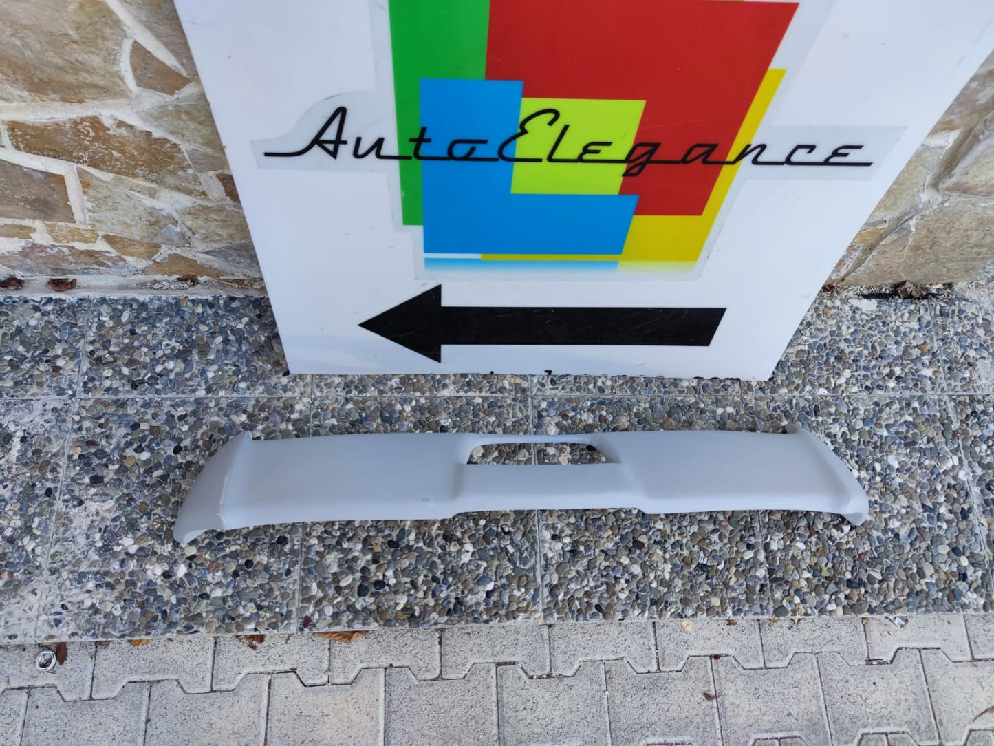 NISSAN JUKE 2010-2019 SPOILER SUL TETTO ALETTONE IN ABS