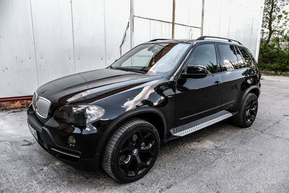 NON-SLIP SIDE STEPS FOR BMW X5 E70 2007-2013 ALUMINUM SILLS