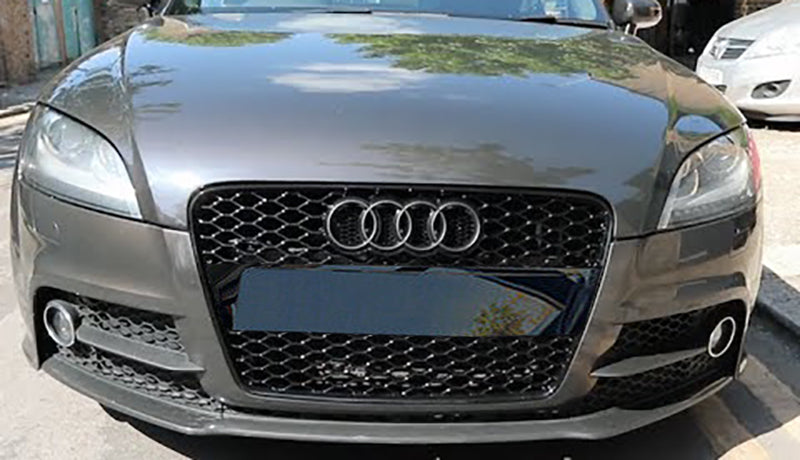 GLOSS BLACK FRONT GRILLE FOR AUDI TT 8J 2006-2014 RSTT HONEYCOMB GRILLE