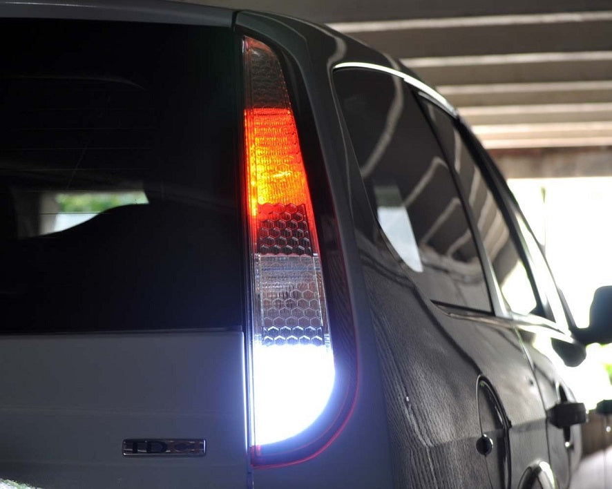 COPPIA LAMPADA RETROMARCIA LED P21W BA15S CANBUS 6000K NO ERROR RANGE ROVER 02+ AUTOELEGANCERICAMBI
