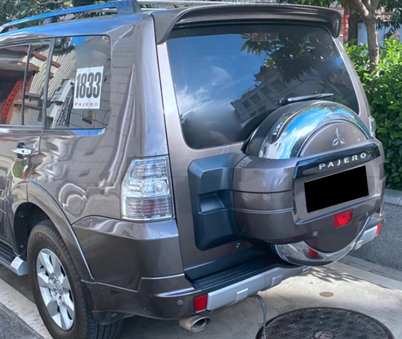 ALETTONE LOOK SPORTIVO SPOILER POSTERIORE SUL TETTO MITSUBISHI PAJERO IV 2015-2018 AUTOELEGANCERICAMBI