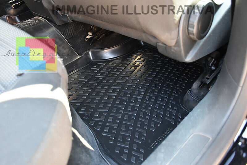 TOYOTA HILUX PICK UP 2010-2016 SET TAPPETINI AUTO IN GOMMA - TAPPETI TOP .-