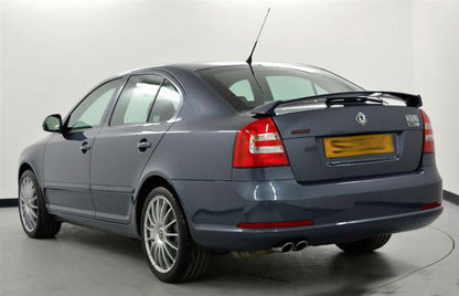 SPOILER POSTERIORE SUL COFANO SKODA OCTAVIA II 2 04-09 ALETTONE LOOK RS