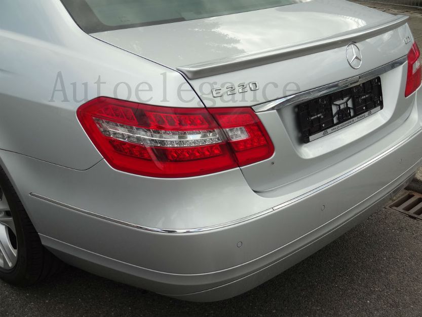 MERCEDES CLASSE E W212 2009-2016 BERLINA SPOILER POSTERIORE AMG SUL COFANO