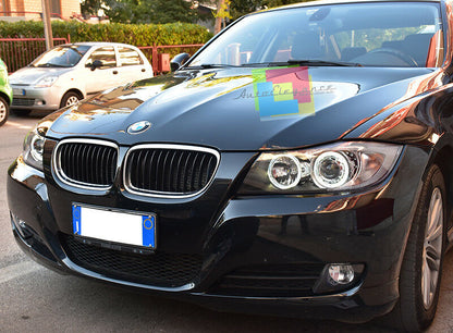 BMW SERIE 3 E90 E91 2004-2011 FARI NERI CON ANELLI ANGEL EYES LED BIANCHI -. AUTOELEGANCERICAMBI