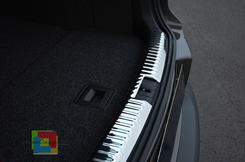 PIASTRA PORTELLONE POSTERIORE ACCIAIO INOX PER VW TIGUAN 2007+