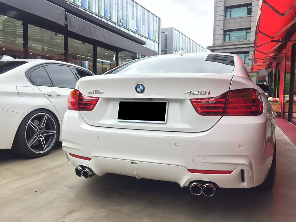 BMW SERIE 4 F32 F33 F36 SOTTO PARAURTI POSTERE DIFFUSORE LOOK M4 AUTOELEGANCERICAMBI