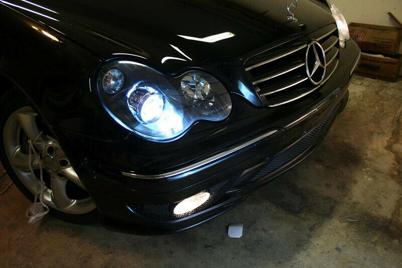 MERCEDES CL203 2004-2007 SPORTCOUPE FANALI NERI SPORT LENTICOLARI