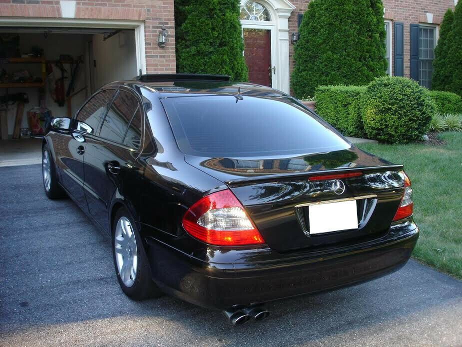 MERCEDES E-CLASS W211 REAR SPOILER HOOD GLOSS BLACK AMG LOOK ABS