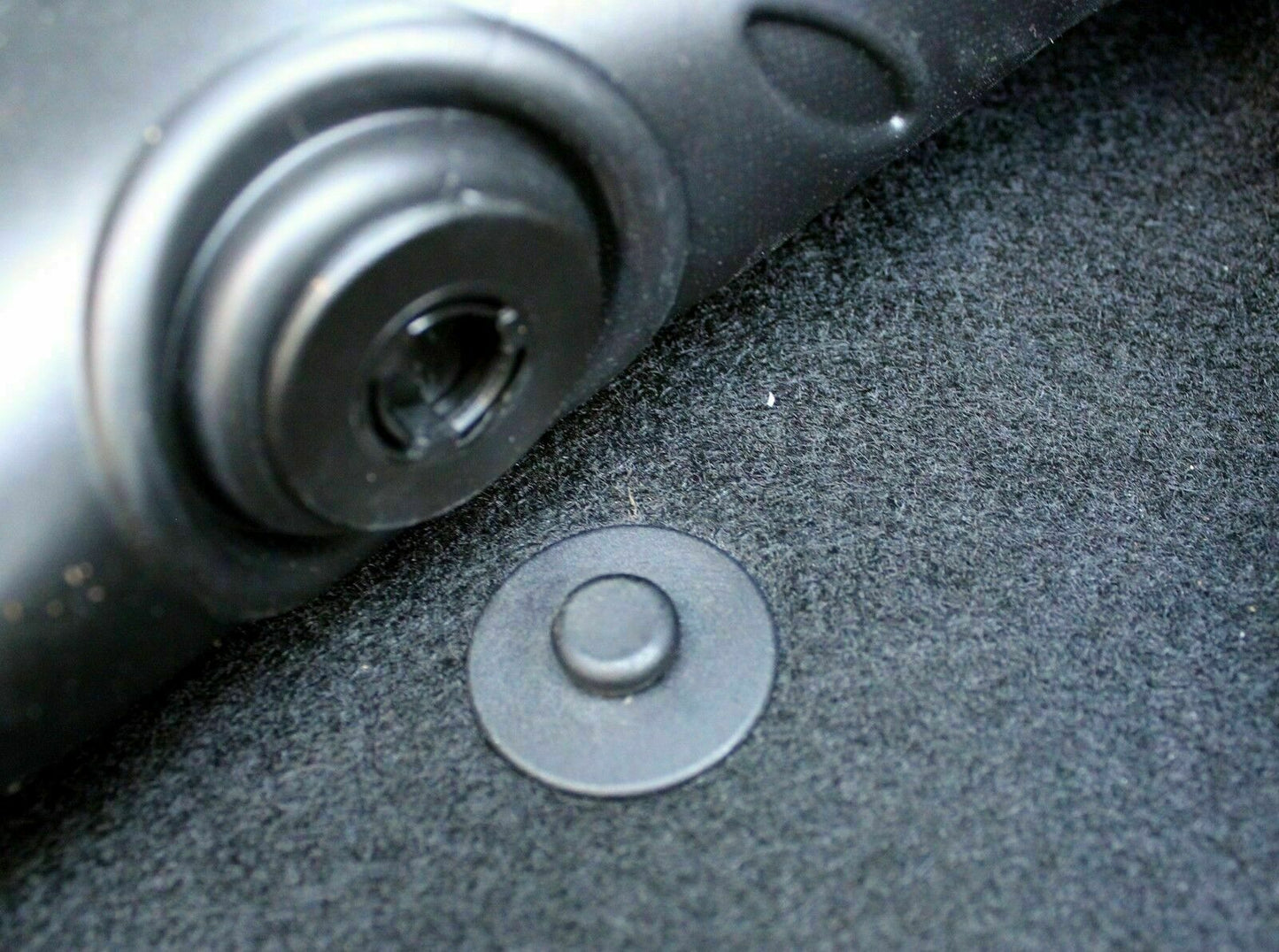 AUDI A4 B8 2007-2015 SET TAPPETINI INTERNI AUTO IN GOMMA SU MISURA AUTOELEGANCERICAMBI