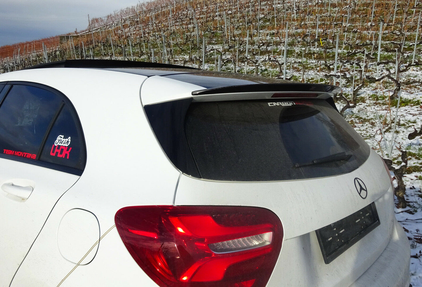 MERCEDES CLASSE A W176 2012-2018 SPOILER LUNOTTO POSTERIORE LOOK AMG TETTO -.