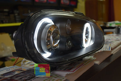 VW GOLF 4 1997 - 2003 FARI ANTERIORI NERI CON ANGEL EYES BIANCHI A LED