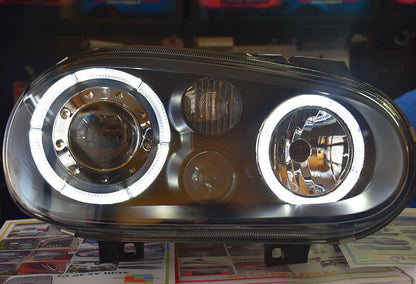 VW GOLF 4 1997 - 2003 FARI ANTERIORI NERI CON ANGEL EYES BIANCHI A LED