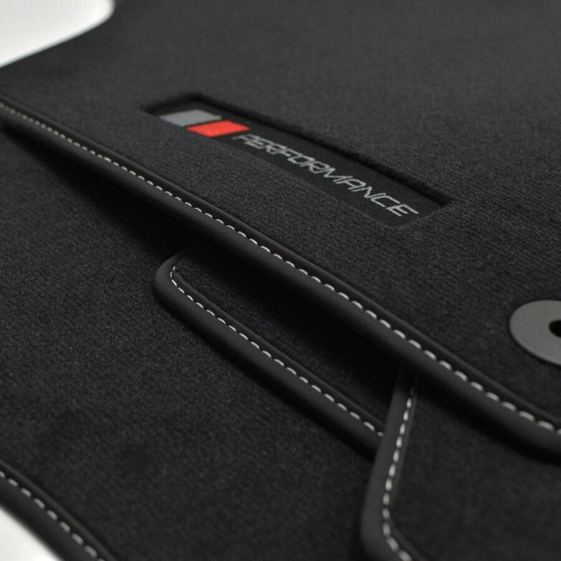 AUDI A3 8P 2003-2012 SET TAPPETINI IN VELLUTO DI ALTA QUALITA' SPECIFICO AUTOELEGANCERICAMBI