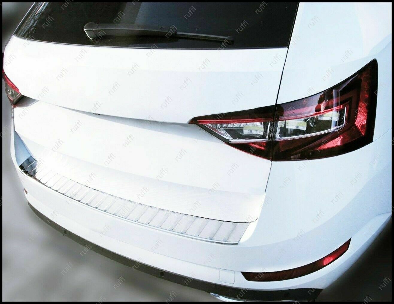 CROMATURA PROTEZIONE PARAURTI POSTERIORE SKODA SUPERB III SW INOX ADESIVO 0032 AUTOELEGANCERICAMBI