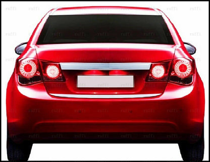 CROMATURA BAGAGLIAIO CHEVROLET CRUZE SALOON 2009+ ACCIAIO INOX ADESIVO 0032 AUTOELEGANCERICAMBI