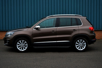 VW TIGUAN 2007-2015 PEDANE LATERALI SOTTO PORTA NERE ALLUMINIO