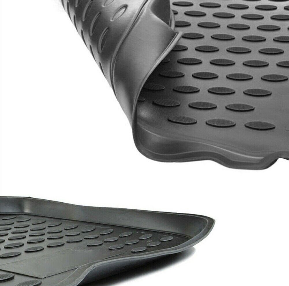 Tappeti Audi Q7 2006-2015 in forma 3D tappetini in gomma con bordo