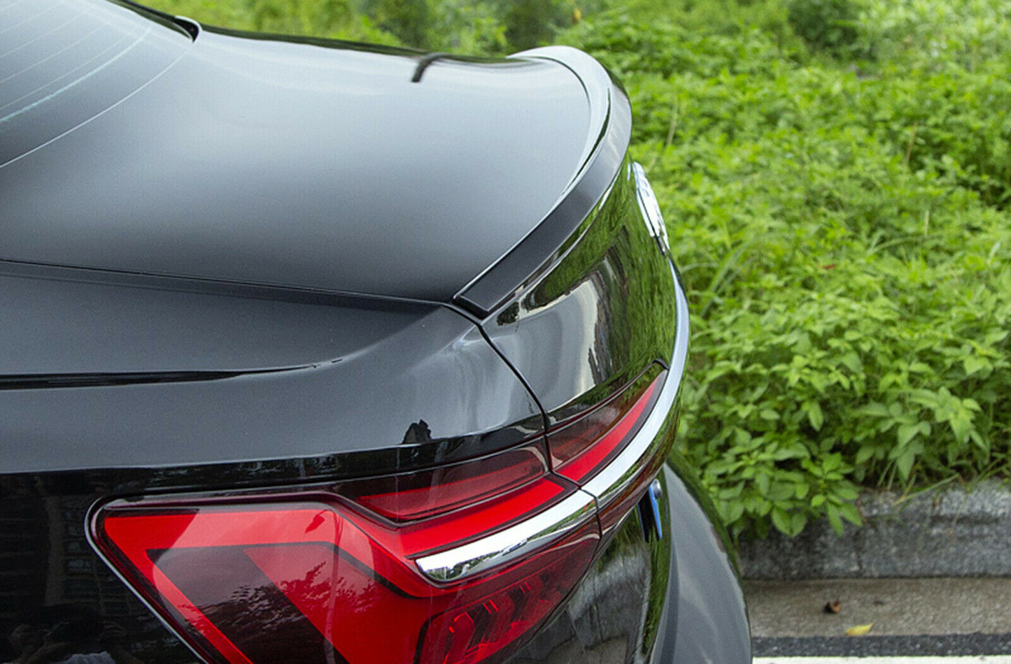 SPOILER POSTERIORE SUL COFANO PER AUDI A6 4A C8 2018+ BERLINA NERO LUCIDO ABS