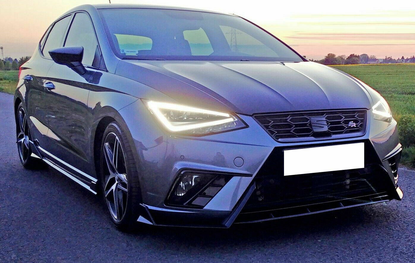 SEAT IBIZA 2017+ SPLITTER SOTTO PARAURTI ANTERIORE ABS FR SPORTIVO NERO LUC 0032