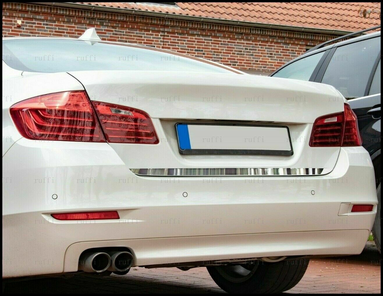 CROMATURA BAGAGLIAIO SOTTO BMW SERIE 5 F10 2009-2016 ACCIAIO INOX ADESIVO 0032 AUTOELEGANCERICAMBI