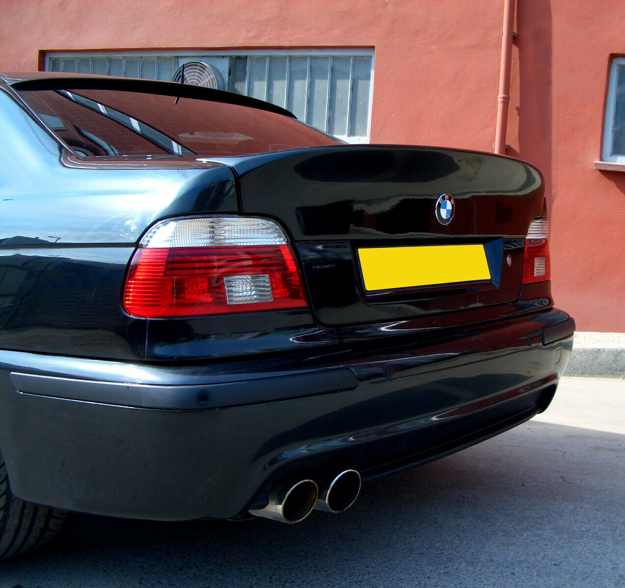 SPOILER POSTERIORE COFANO PER BMW SERIE 5 E39 BERLINA IN ABS LOOK SPORTIVO