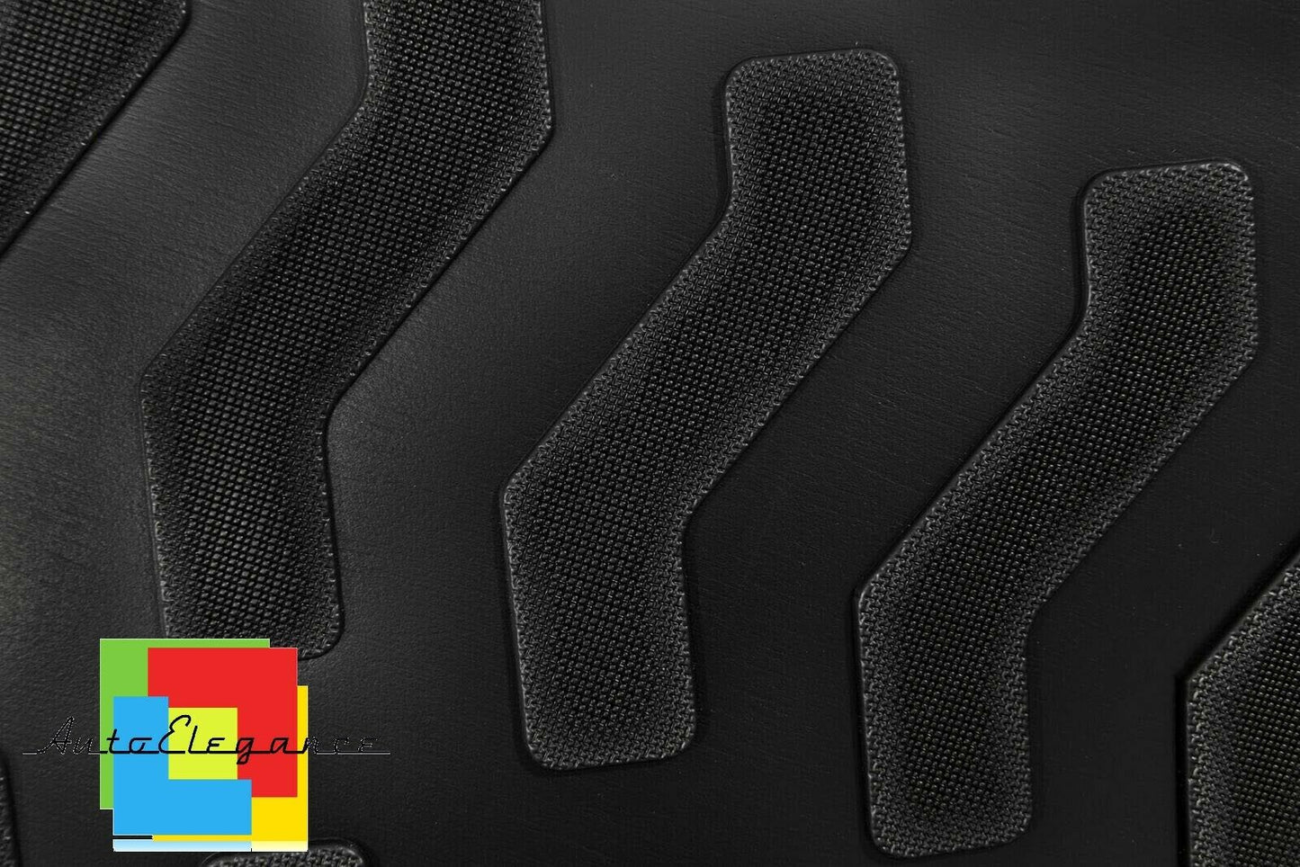 TRUNK LINER RUBBER CARPET SUPERGRIP AUDI Q5 2008-2015 -AT-