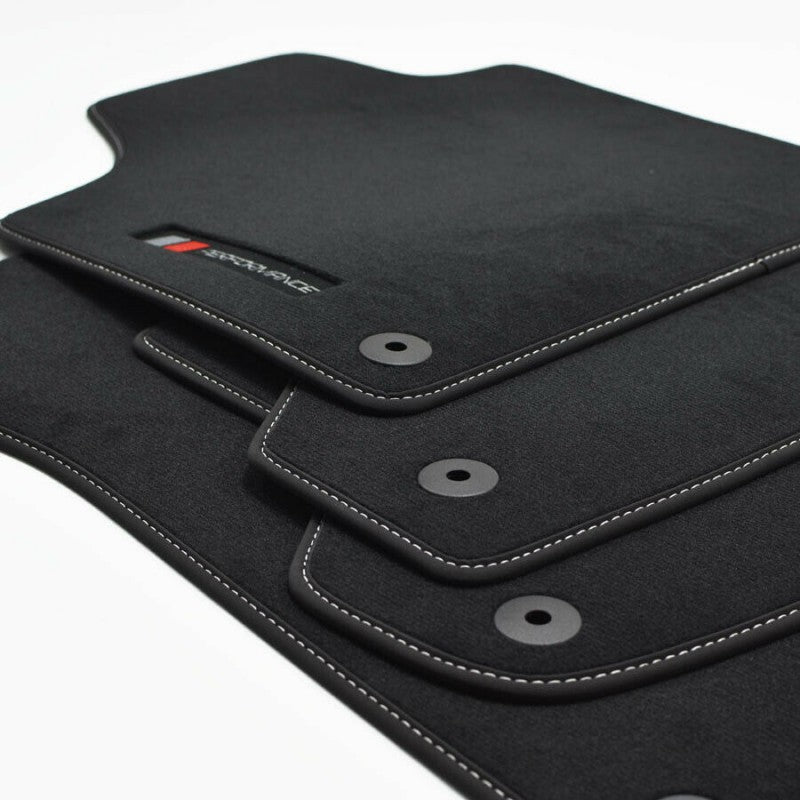 AUDI A3 8P 2003-2012 SET TAPPETINI IN VELLUTO DI ALTA QUALITA' SPECIFICO AUTOELEGANCERICAMBI