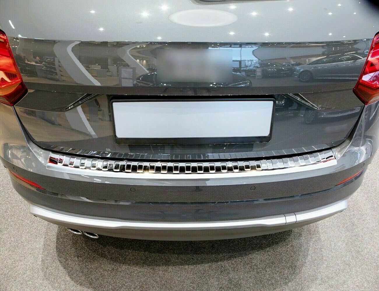 CROMATURA PROTEZIONE PARAURTI POSTERIORE AUDI Q2 GA 2016+ INOX ADESIVO 0032 AUTOELEGANCERICAMBI