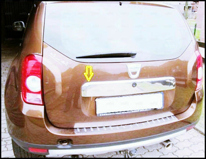 CROMATURA APERTURA BAGAGLIAIO DACIA DUSTER 2010-2017 ACCIAIO INOX ADESIVO 0032 AUTOELEGANCERICAMBI
