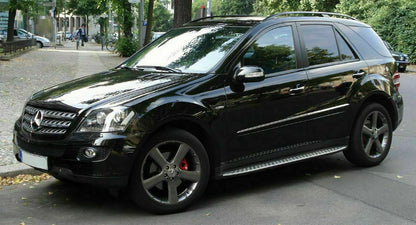 0154 PEDANE LATERALI MERCEDES W164 ML 2005-2012 SOTTOPORTA IN ALLUMINIO AUTOELEGANCERICAMBI