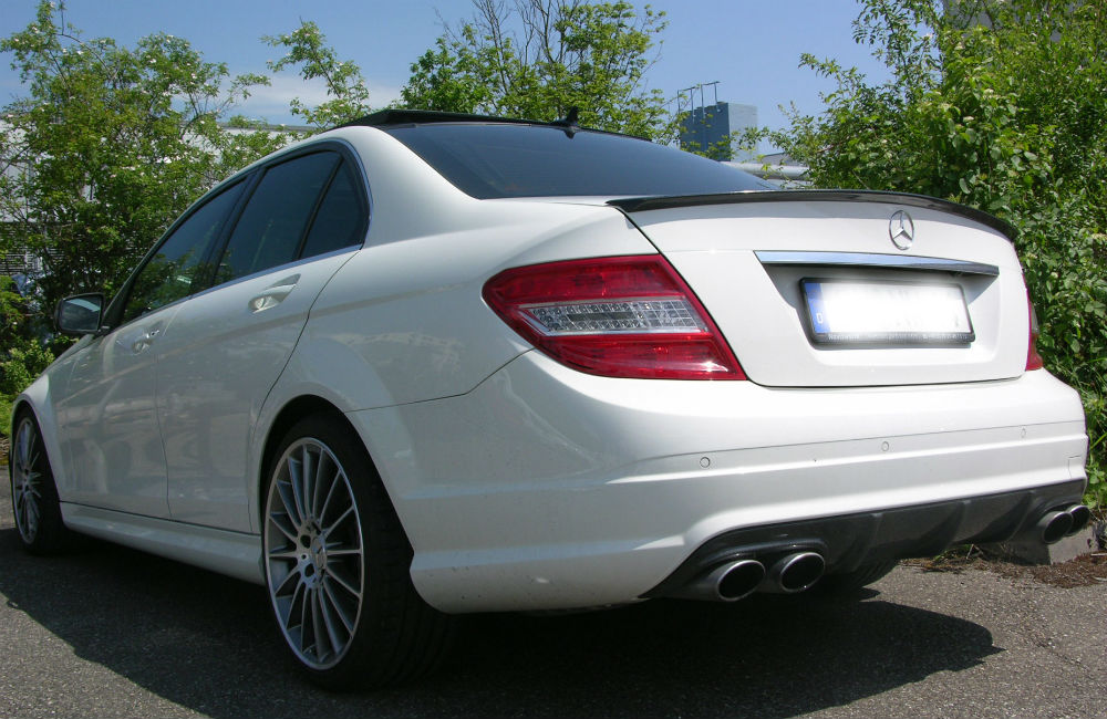MERCEDES W204 SEDAN 2007-2012 REAR SPOILER HOOD LOOK C63 AMG