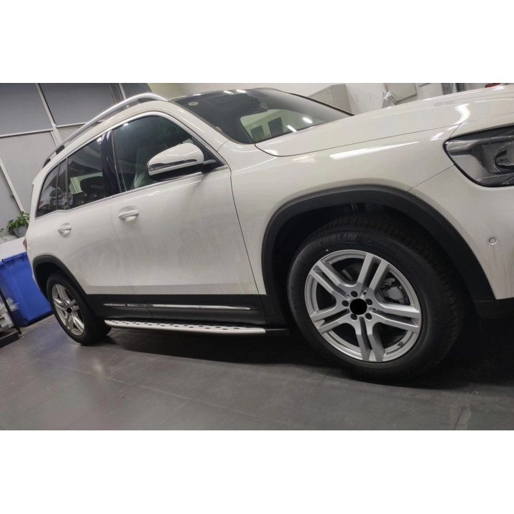 MERCEDES GLB X247 AMG LOOK ALUMINUM SIDE STEPS