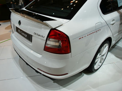 SKODA OCTAVIA II MK2 2004-2012 SPOILER SUL COFANO POSTERIORE LOOK SPORTIVO RS